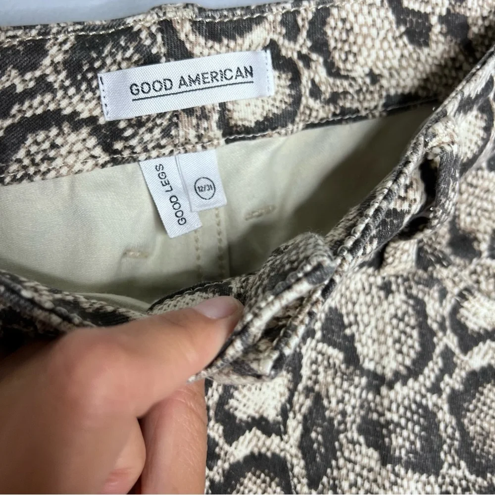 Good American Snake Print Good Leg Jean‎ D2